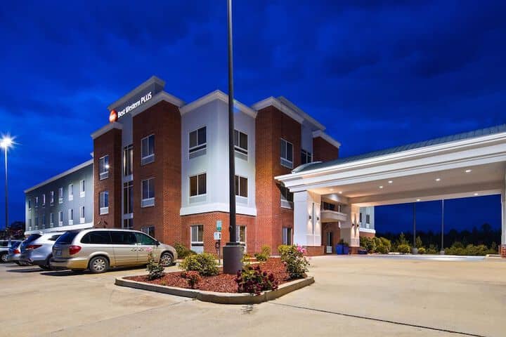 Hotel 11 of 11